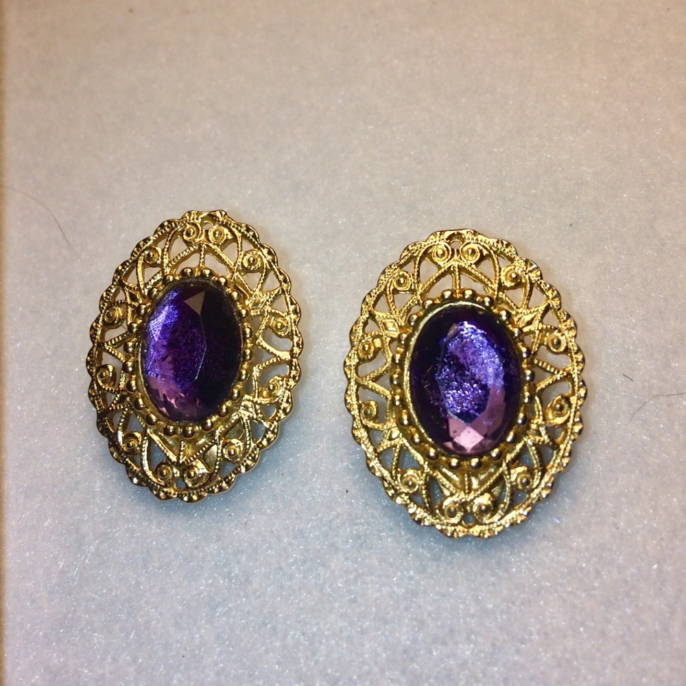 Sarah Coventry Amethyst Earrings